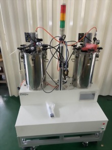 桌上型雙液灌注機