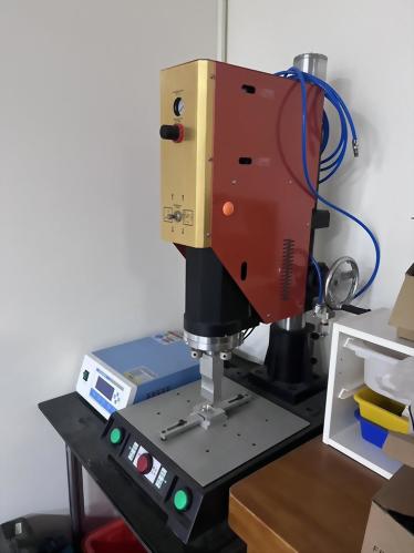 !!!售!!! 二手超音波塑膠熔接機