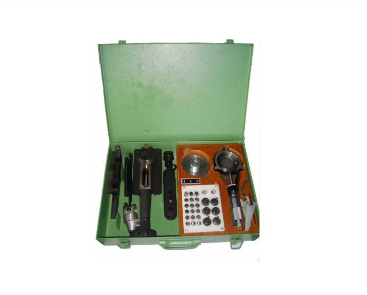 3. YFM汽缸搪缸机 1型 (68-140mm)