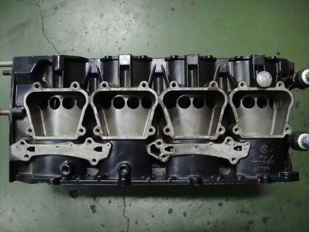 2012.10.18 outboard engine overhaul