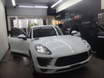 轎、跑車
