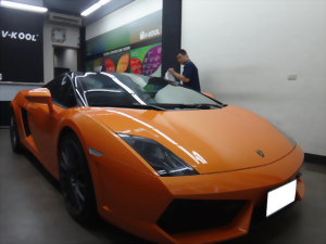 轎、跑車