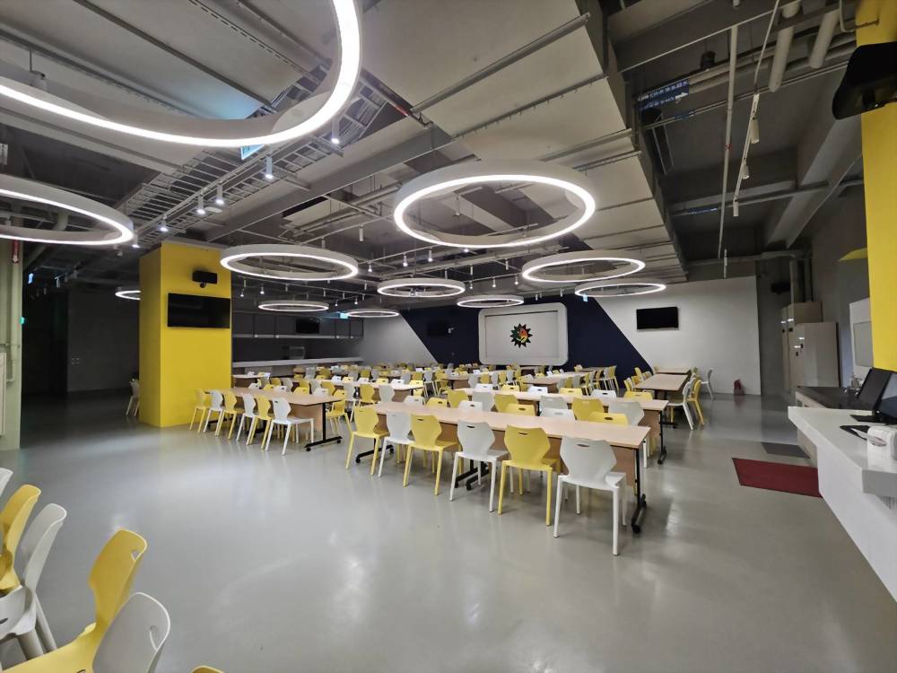 Kaohsiung Advanced Semiconductor Technology Co., Ltd.