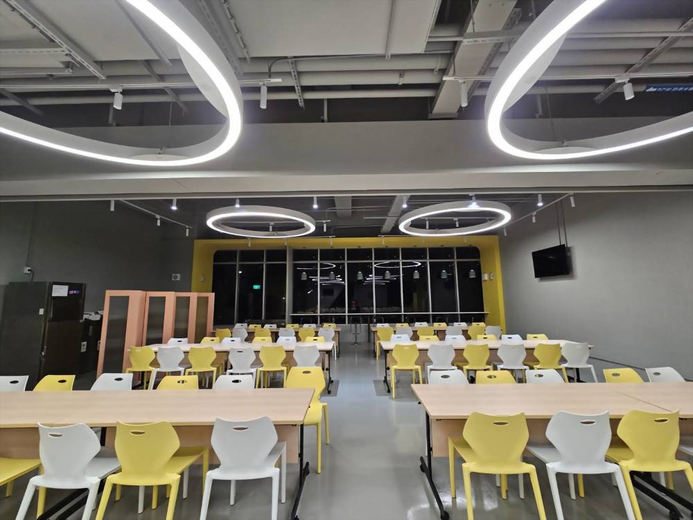 Kaohsiung Advanced Semiconductor Technology Co., Ltd.