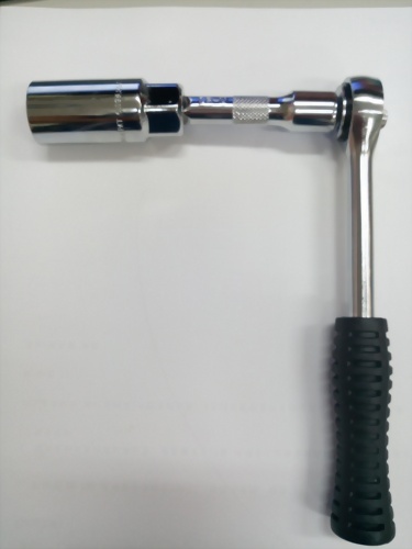 1/4" Ratchet Handle with Universal Socket set US PAT (Chrome Vanadium mirror finish) 1/4" Ratchet Handle with Universal Socket set US PAT (Chrome Vanadium mirror finish)