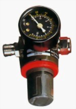 1/4" Air Regulator With Gauge