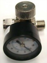 1/4" Air Regulator With Gauge