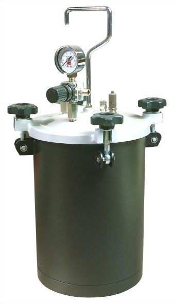 2 1/2 Gallon Pressure Tank