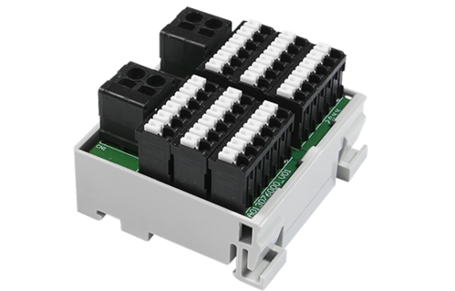 1進18出 電源分配模組