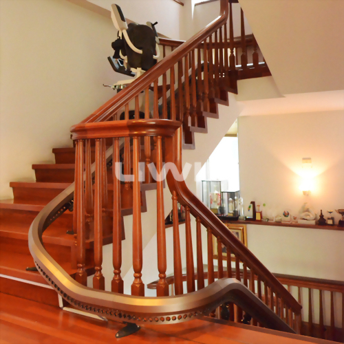 溫馨樓梯升降椅