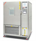 プログラマブル恒温恒湿試験機