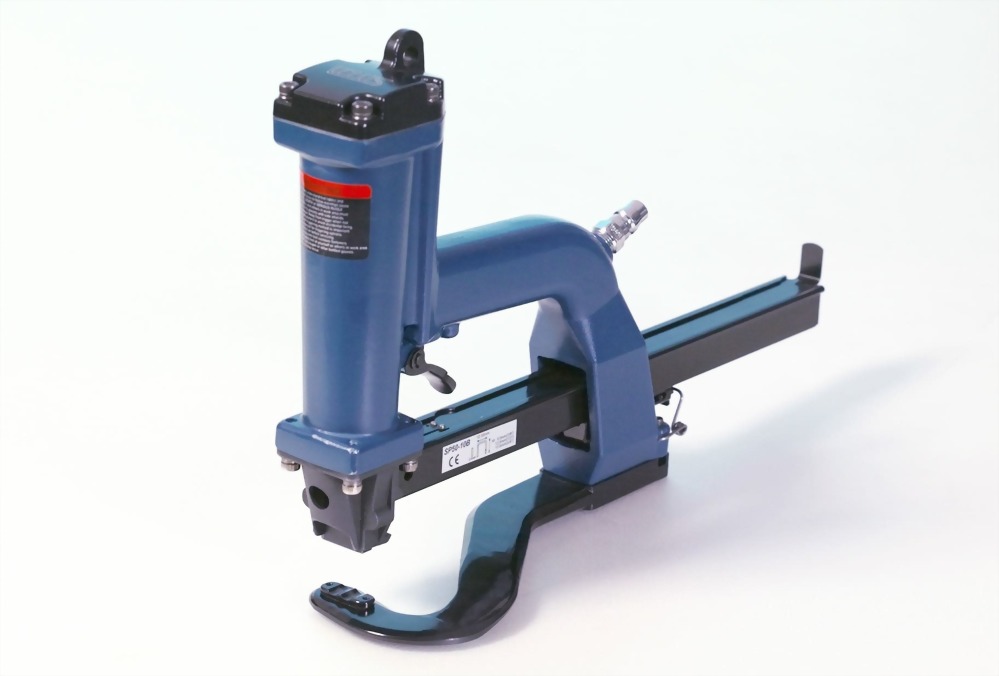 PNEUMATIC STAPLING PLIER