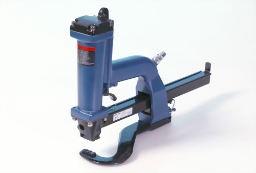 PNEUMATIC STAPLING PLIER
