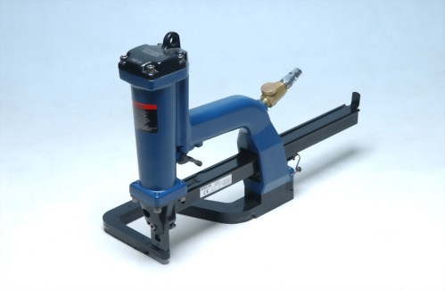 PNEUMATIC STAPLING PLIER