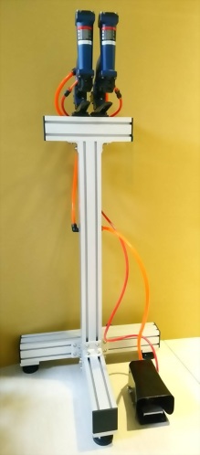 PNEUMATIC PLIER WITH TANDEM UNIT