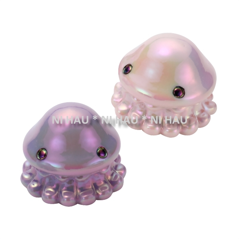 Private label lip gloss manufacturer, Private label lip balm manufacturer, Ni-Hau