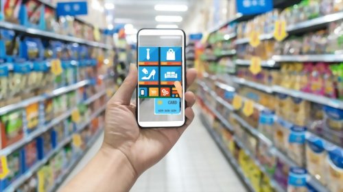 Current Shopping Trends: A Blend of Traditional In-Store and Online Shopping