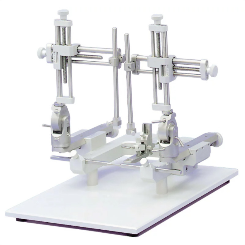 Stereotaxic Instrument