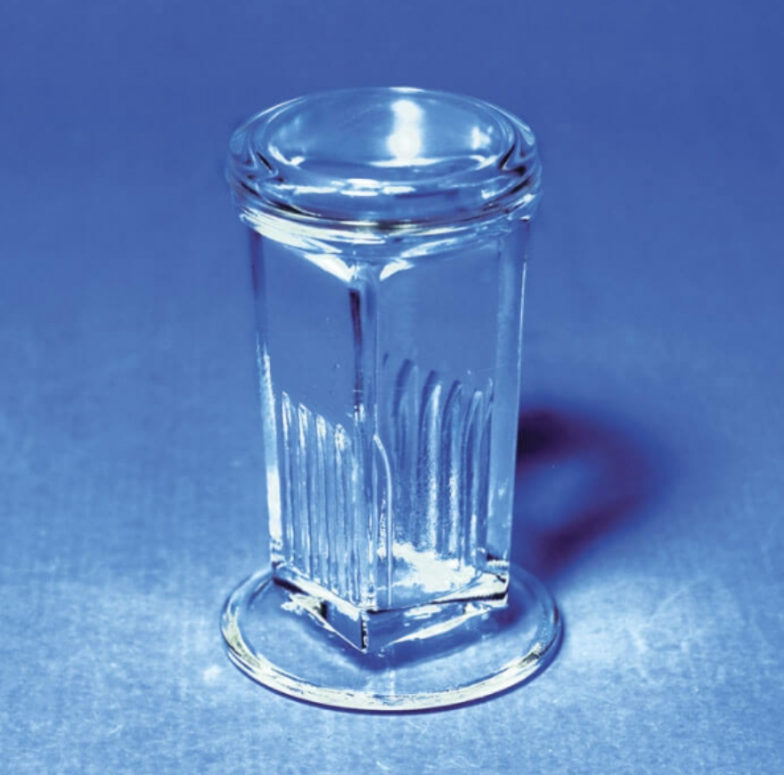 Staining jars (German-made round straight grooved glass)