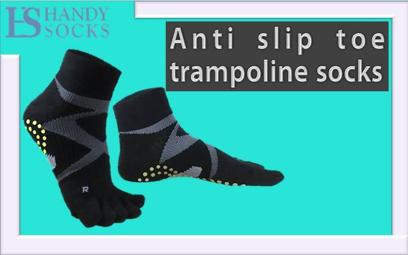 Anti_slip_toe_trampoline_socks.jpg