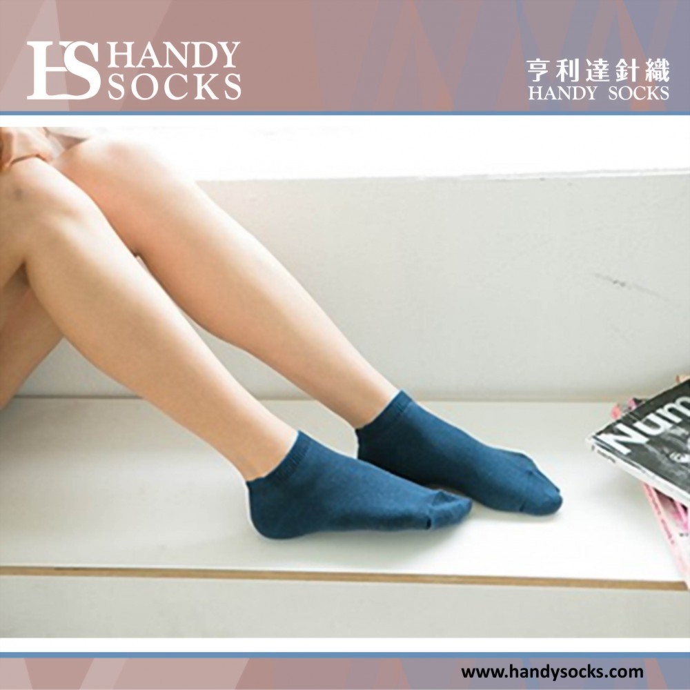 WoShortSocks003.jpg