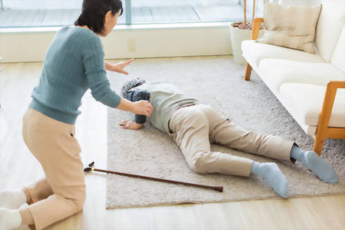 【抗滑襪子：哪些襪子具有止滑功能？這種襪子對哪些人群特別適合？】