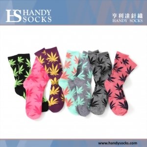 楓葉短襪