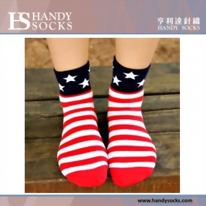 Socken mit Flaggendesign