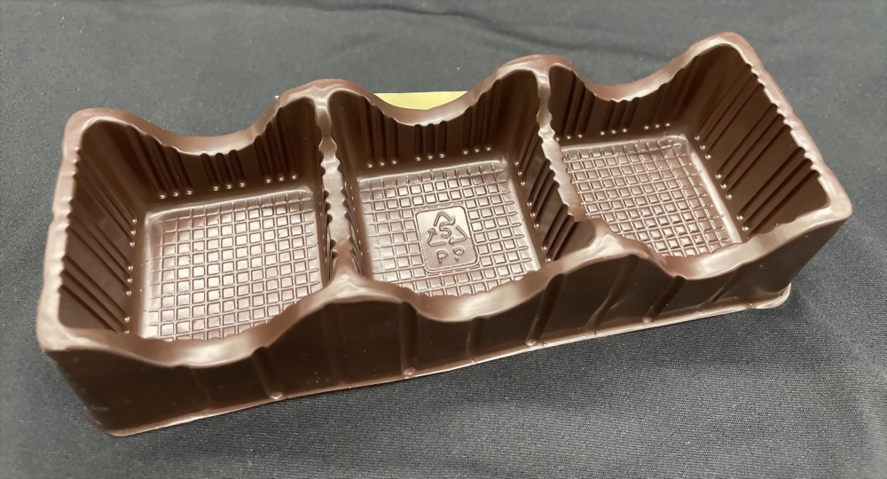 New egg yolk pastry three-in-one lining