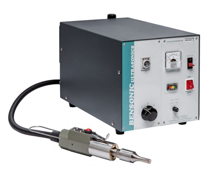 Handheld Ultrasonic Plastic Welding