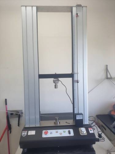 Tensile test machine - National Central University-ATWUlab
