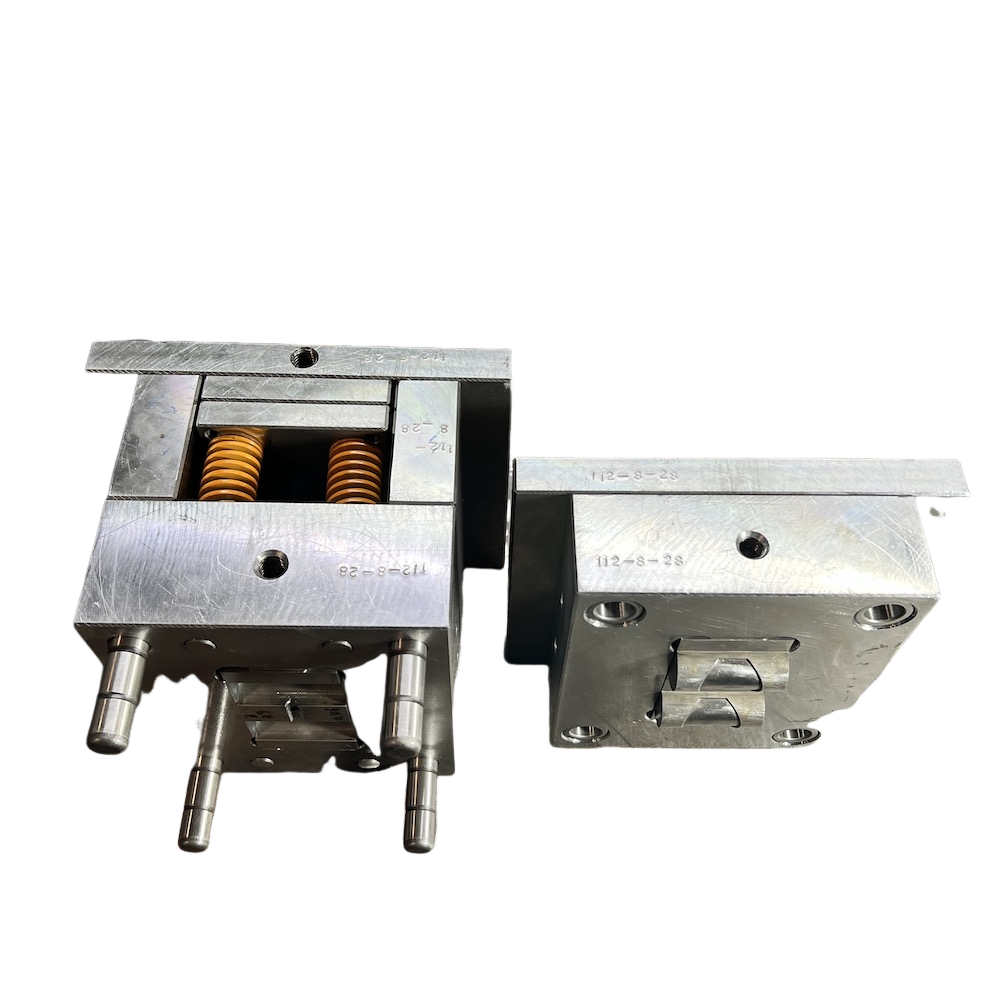 射出成型模具實拍圖2