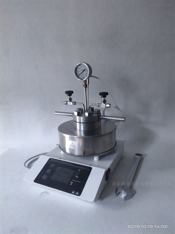 THR磁力攪拌高壓反應釜2
