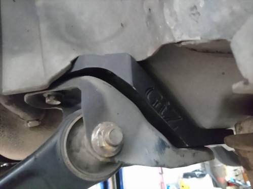 Vitara V6底盤下護板