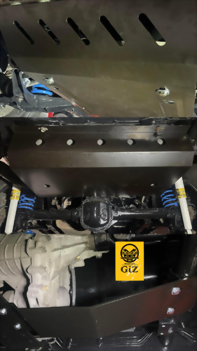 Vitara 1.6底盤下護板