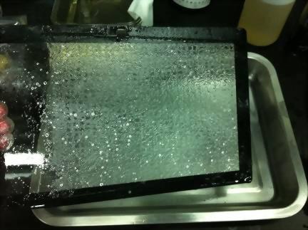 Synthetic glue remover