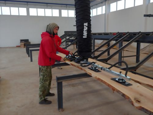 Taiwan Exclusive Agent- Iron plate,Wood,door