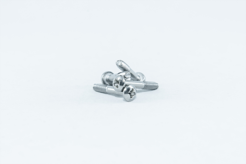 THREAD ROLLING SCREWS