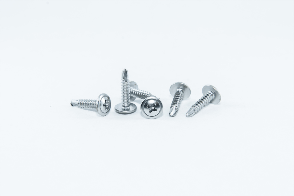 SELF DRILLING SCREWS