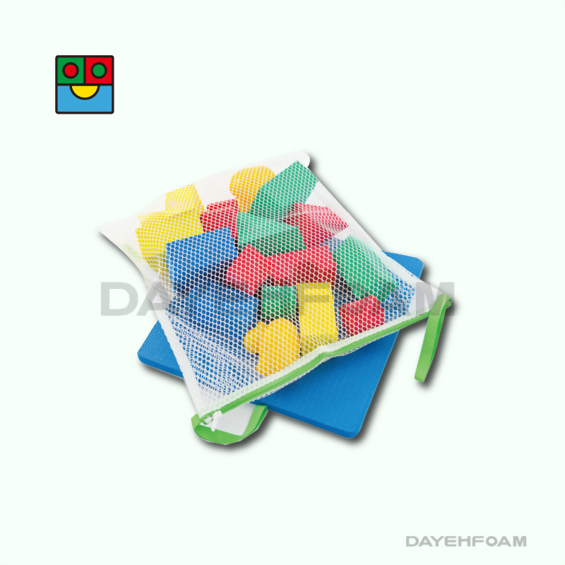 EVA 泡綿洗澡遊戲積木 : 4 色 - 16 pcs/set（包裝）