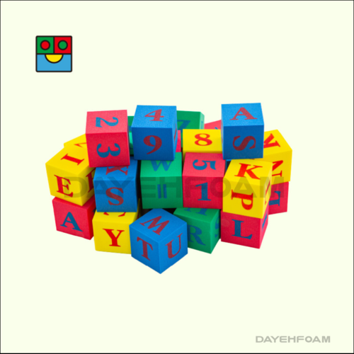 EVA 泡綿英文字母,數字,運算符號方塊積木:四色 - 30 pcs/set