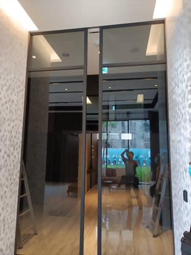 龍舜東越-1F大門