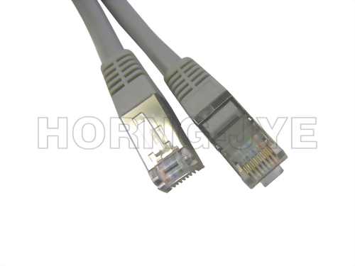 STP CAT.5E RJ45 公/公 鐵殼 成型