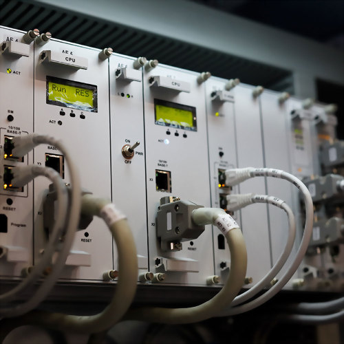 PLC是什麼？關於PLC可程式控制器的科普知識