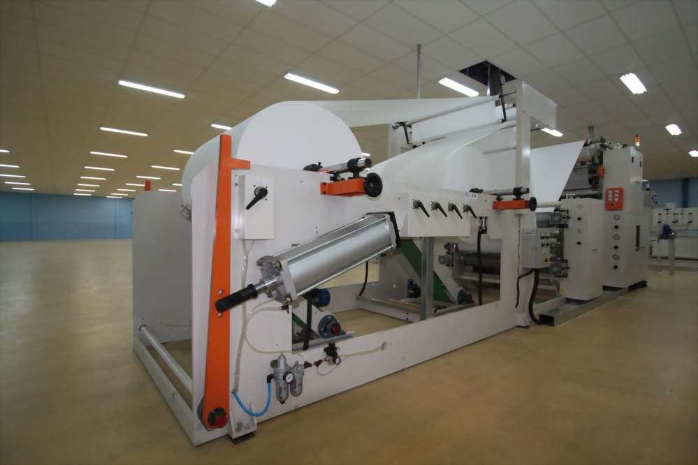 Interfold Tissue Folding Machine (Auto transfer)