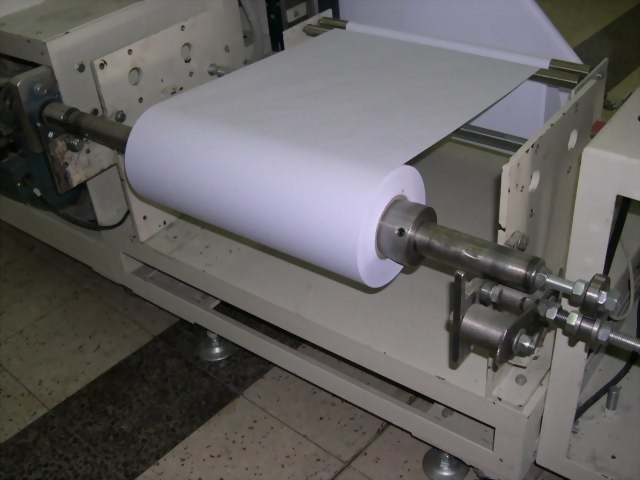 Tissue / Hand Towel Bundle Wrapping Machine