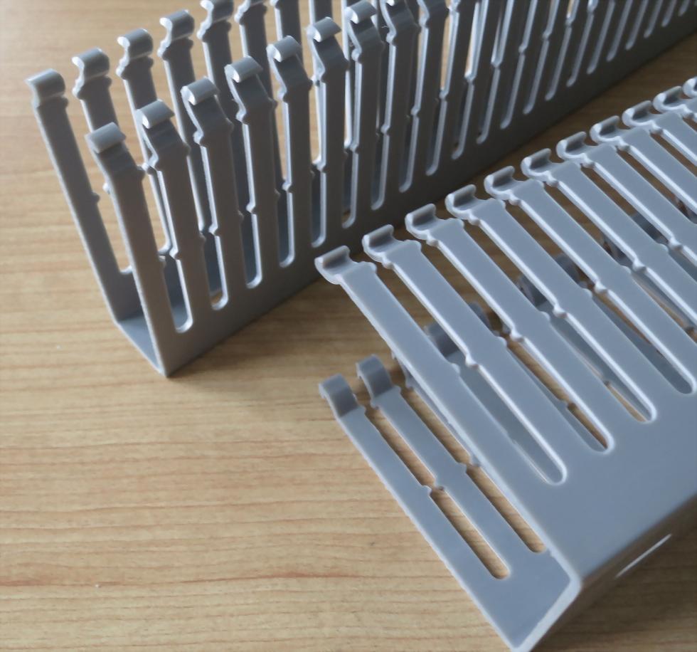 A01-2 歐規蝴蝶孔絕緣配線槽