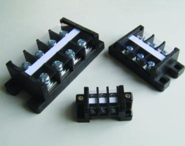 M09 固定型端子台