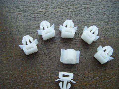 E0301 插銷式紮線固定座