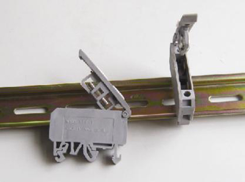 M0702 歐式保險絲端子台